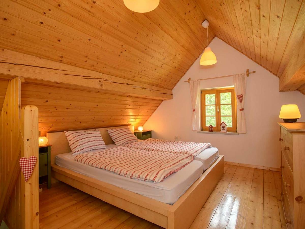 Гостевой дом Rustic House 13 Бохинь Экстерьер фото